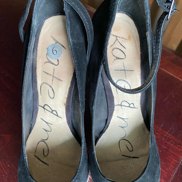 Kate & Mel Black Suede High heels with ankle strap, “zebra” fur, Size 6 - Picture 6 of 7